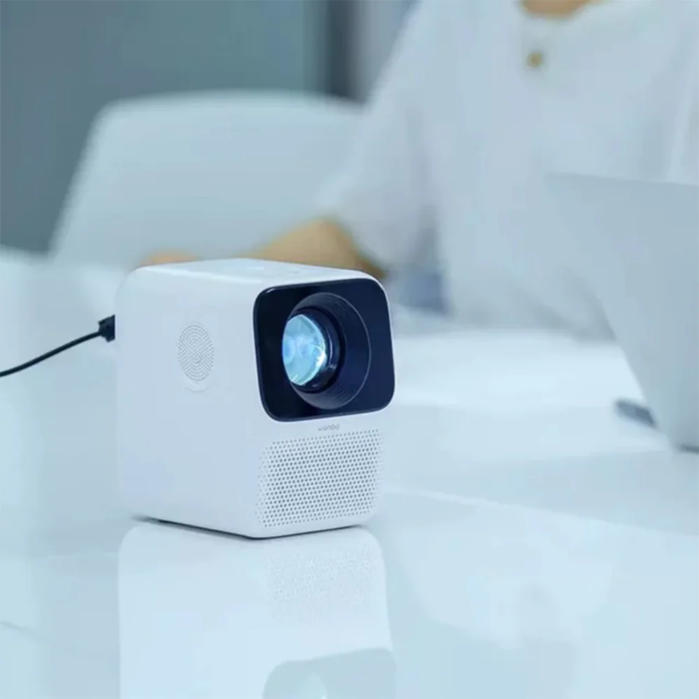 Wenbo T2 MAX video projector