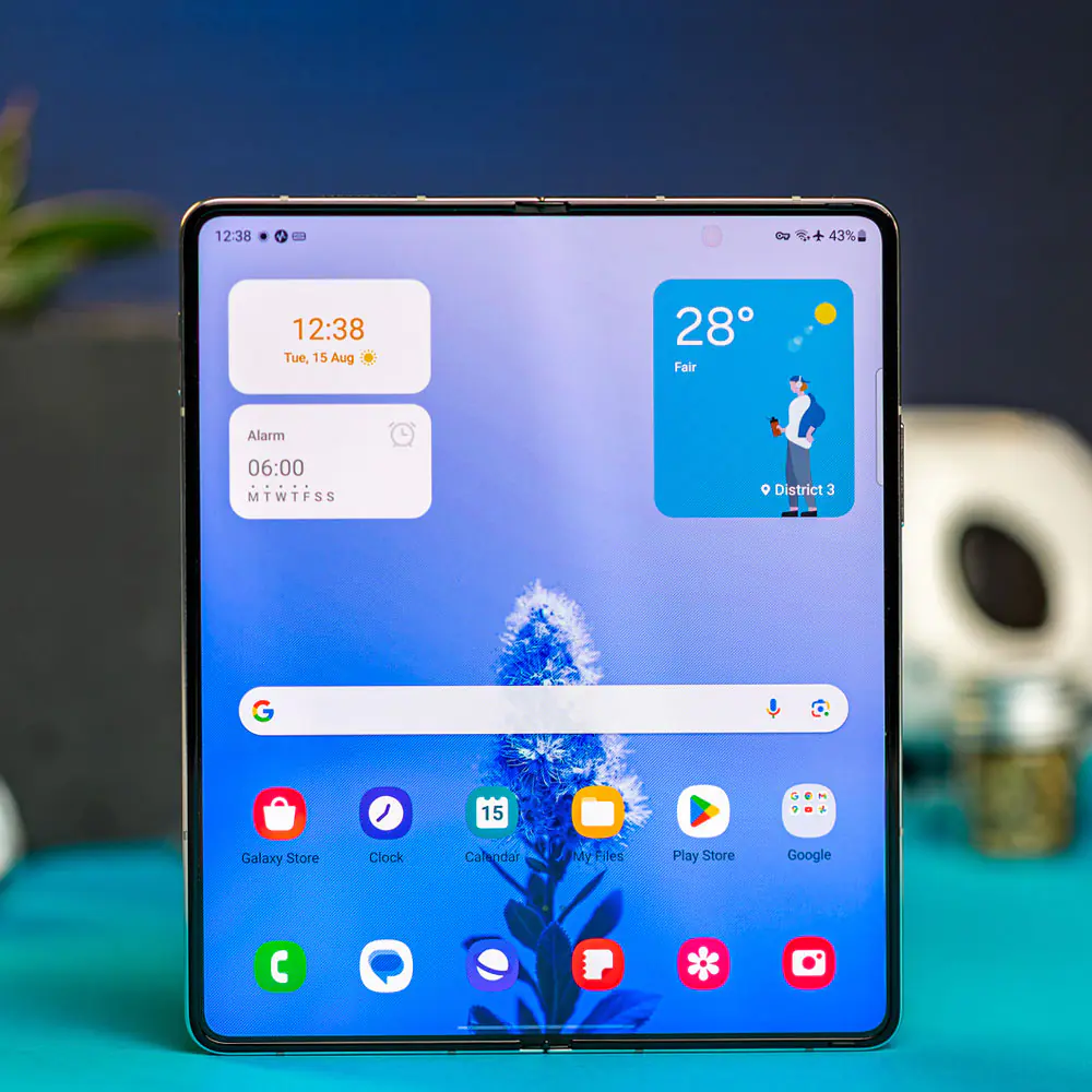 Samsung Galaxy Z Fold5 Dual SIM 256GB And 12GB RAM Mobile Phone