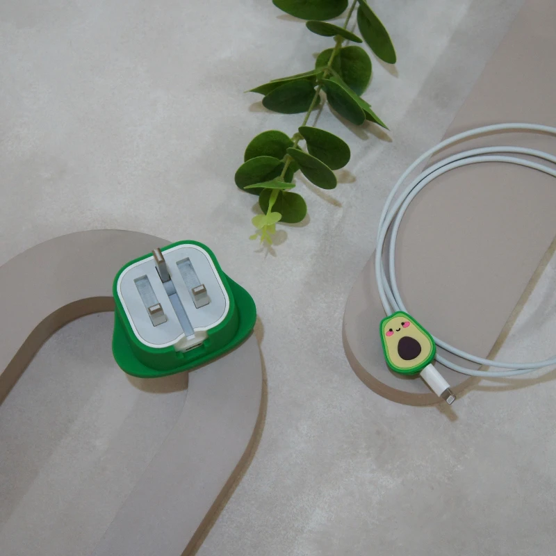Avocado design Cover for adapter 20w With cable protector