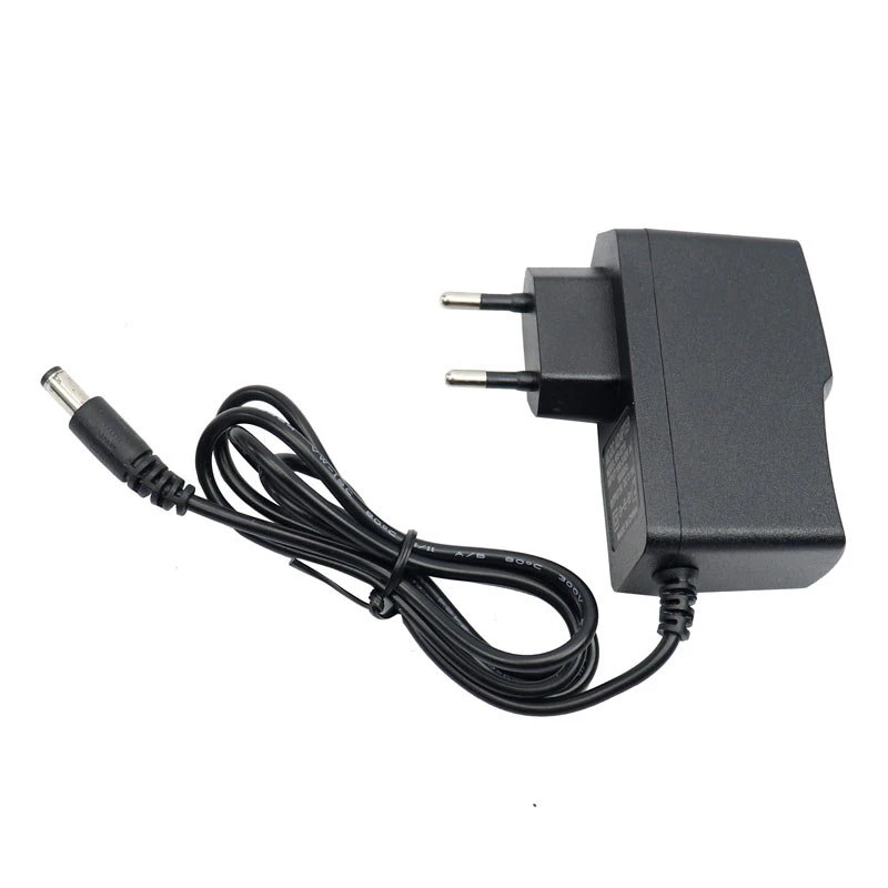 اسپلیتر 4 پورت VGA رویال مدل VGA-2004